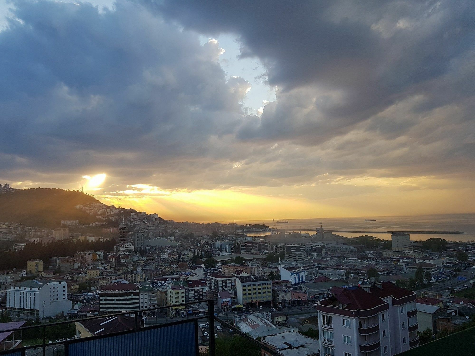 Nuralp Apart Otel - Trabzon Exteriér fotografie