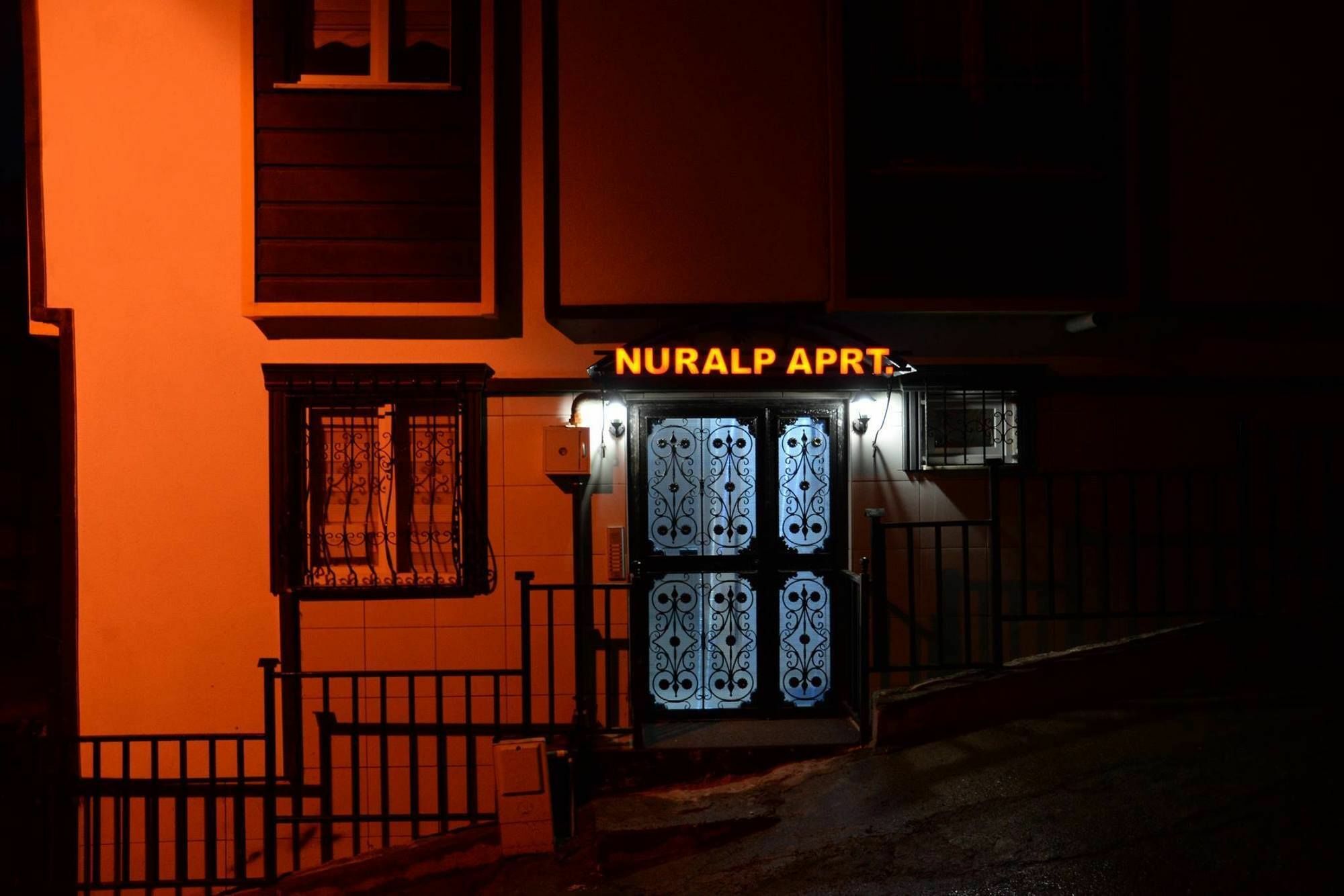 Nuralp Apart Otel - Trabzon Exteriér fotografie